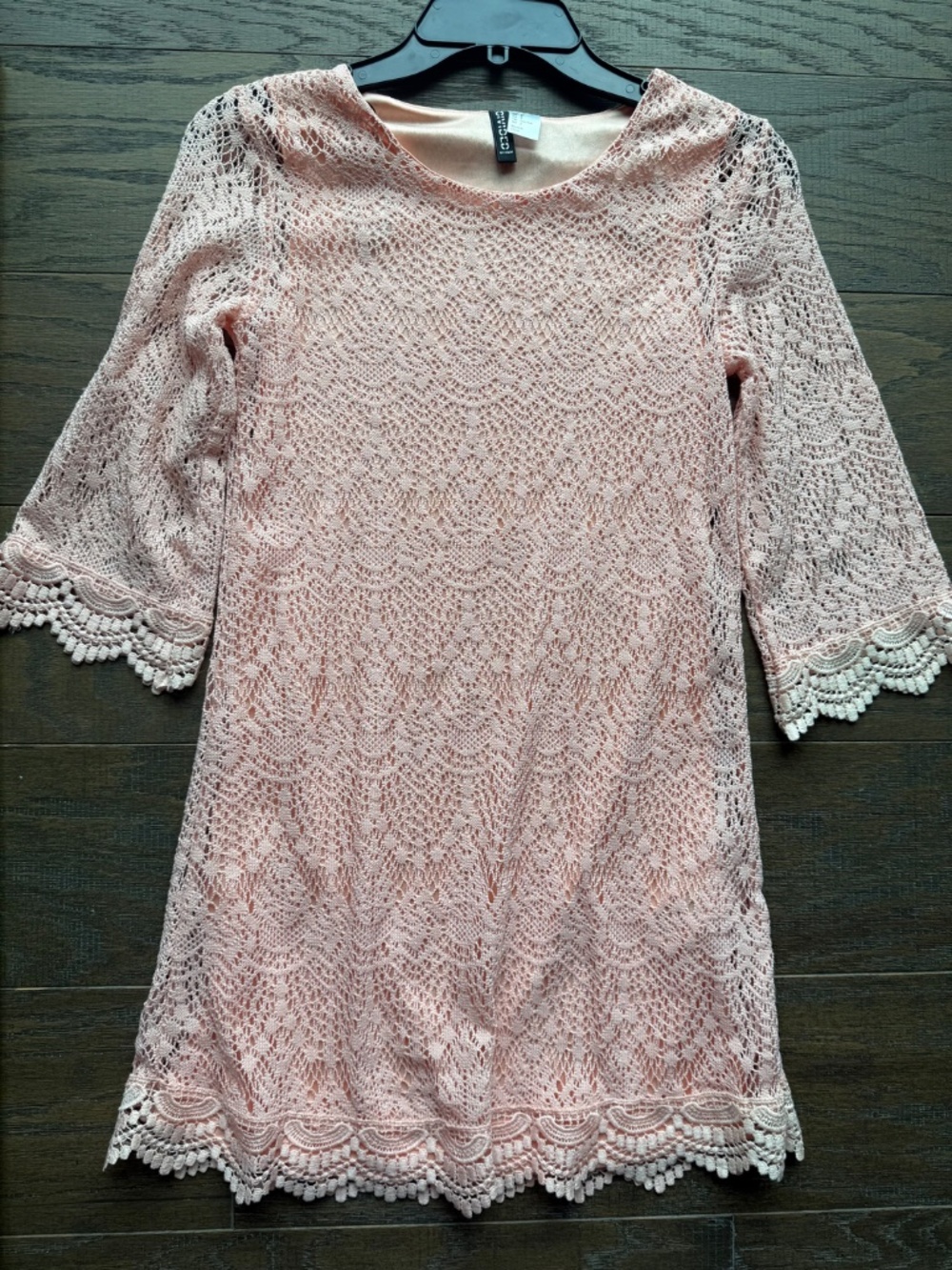 H&M Divided Blush Pink Lace Mini Dress Crochet Detail Size 2 Elegant Boho